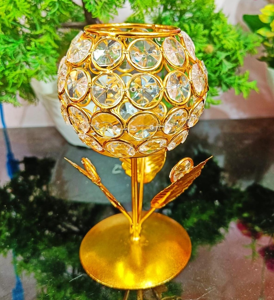 Diamond Design Golden Candle Holder